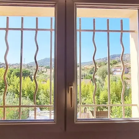 Familiale Surequipee 16p Piscine Babyfoot Billard Boulodrome * Le Lavandou