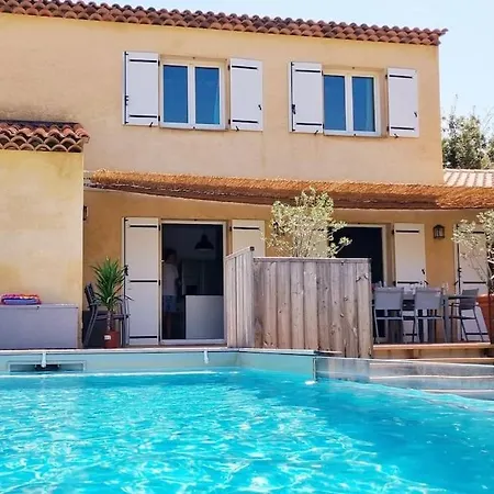 Familiale Surequipee 16p Piscine Babyfoot Billard Boulodrome Tatil Evi