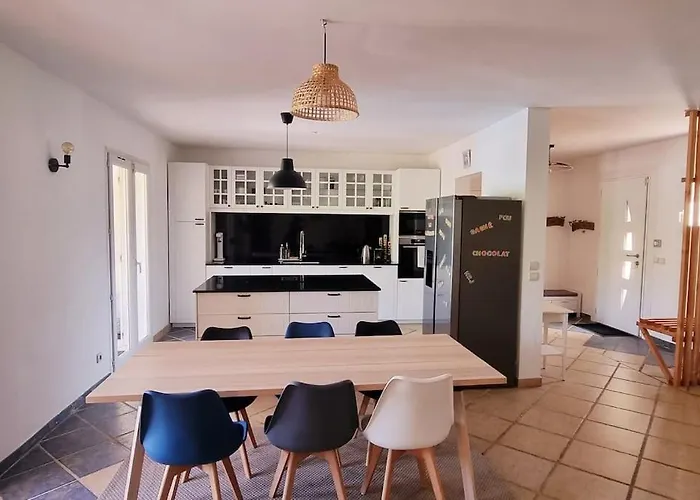 Vakantiehuis Familiale Surequipee 16p Piscine Babyfoot Billard Boulodrome