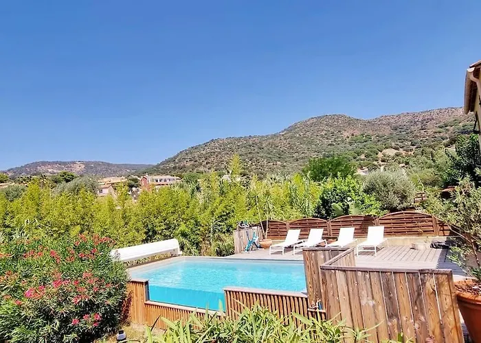 Familiale Surequipee 16p Piscine Babyfoot Billard Boulodrome Le Lavandou