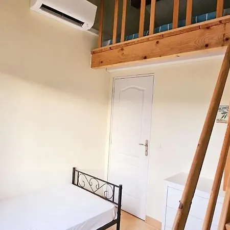 Casa vacanze Familiale Surequipée 16p Piscine Babyfoot Billard Boulodrome Le Lavandou